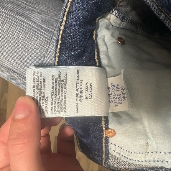 Ladies Mother the Rascal Skimp Jeans - Picture 7 of 7